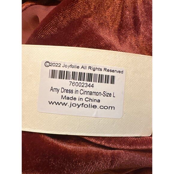 Red Ruched Velvet Midi Dress With Cowl Neckline & Spaghetti Straps By Mia Joy L - Picture 3 of 6